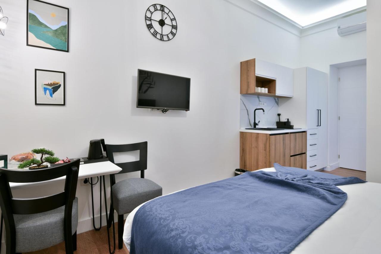 Luxury Galla Apartments In The City Center サラエヴォ エクステリア 写真