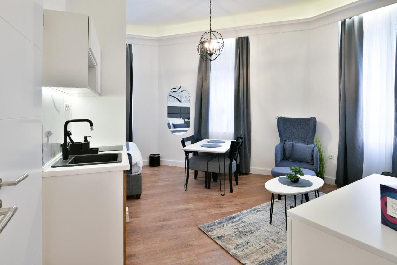 Luxury Galla Apartments In The City Center サラエヴォ エクステリア 写真