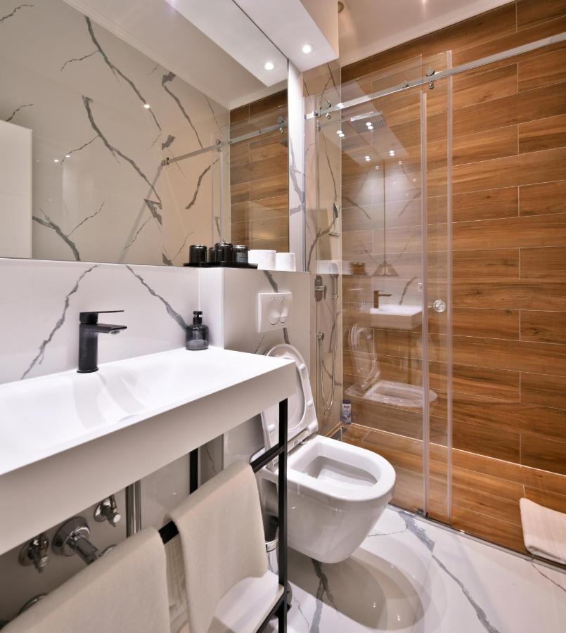 Luxury Galla Apartments In The City Center サラエヴォ エクステリア 写真