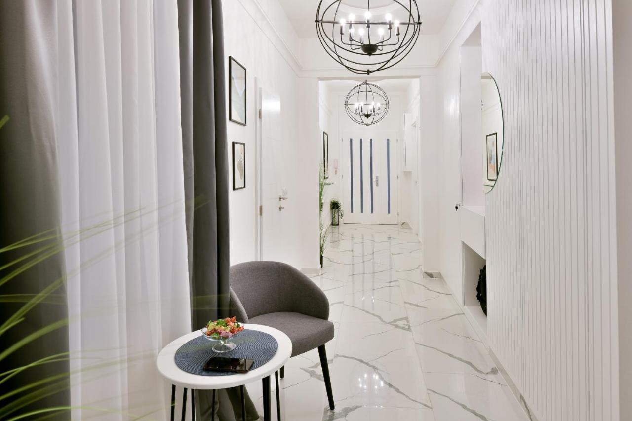 Luxury Galla Apartments In The City Center サラエヴォ エクステリア 写真